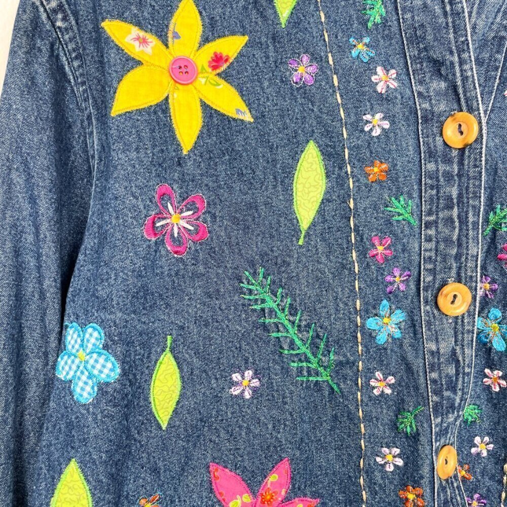 New Directions Size: M Floral Embroidered Denim Jean Jacket | VTG Funky 90s Y2k= - Picture 3 of 6